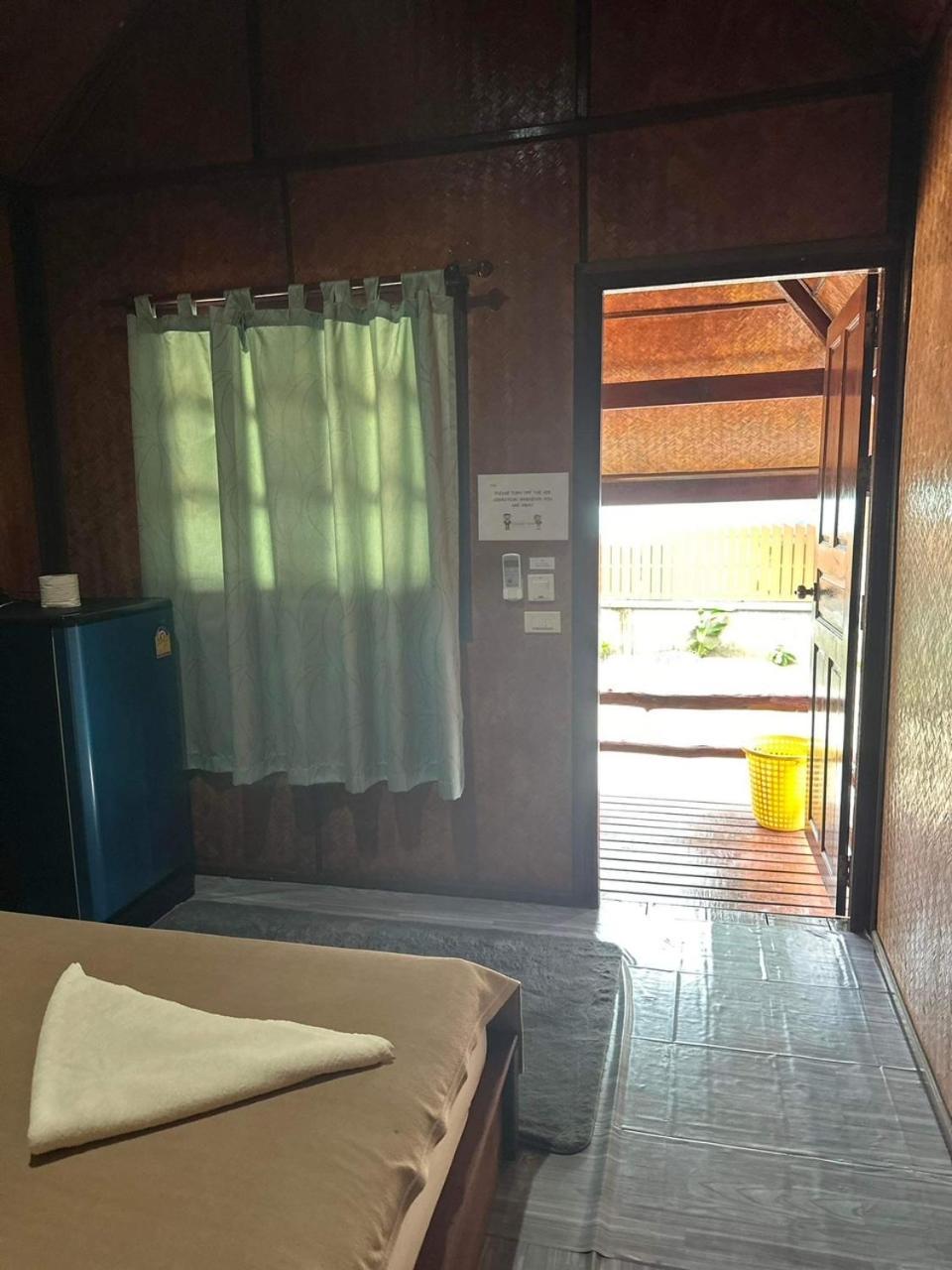 Buddha Raksa Thong Nai Pan Yai Exterior foto